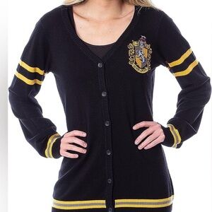 Harry Potter Hogwarts crest women’s button down Hufflepuff cardigan sweater